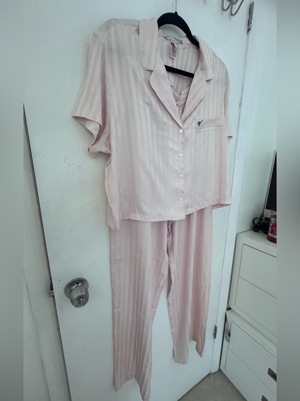 Victoria's Secret Light Pink Striped Short-Sleeve Pajama Set L - Picture 5 of 16